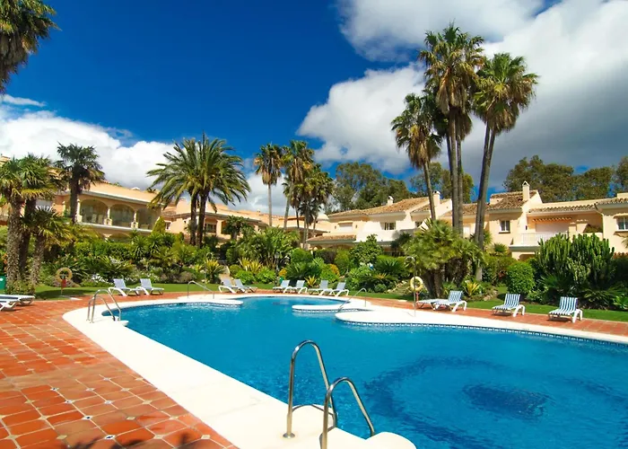 Venalmar First Line Townhouse, Garden, Sea Views Σπίτι διακοπών