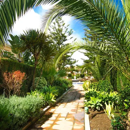 Сasa de vacaciones Venalmar First Line Townhouse, Garden, Sea Views