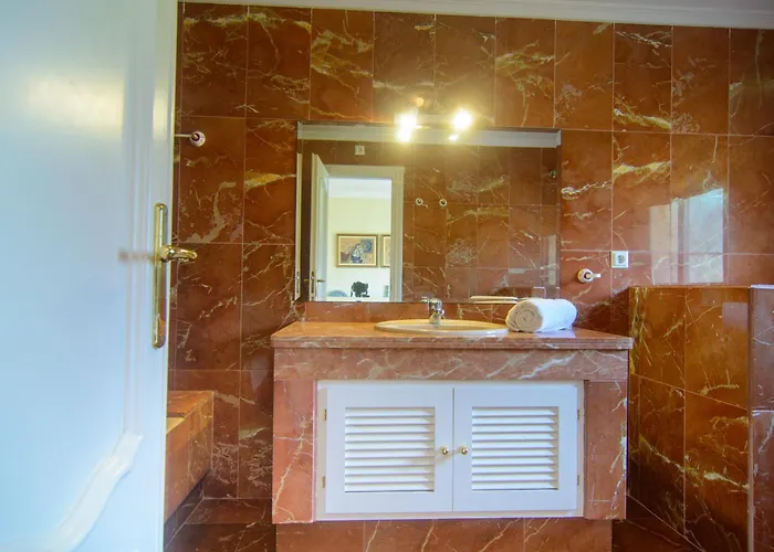 Venalmar First Line Townhouse, Garden, Sea Views Будинок відпочинку